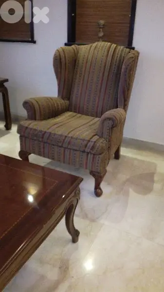 Sofa & classic chairs