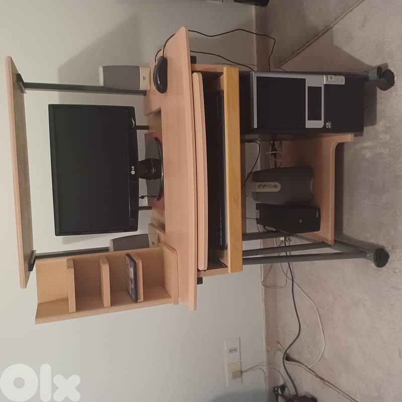 Computer Desk 2