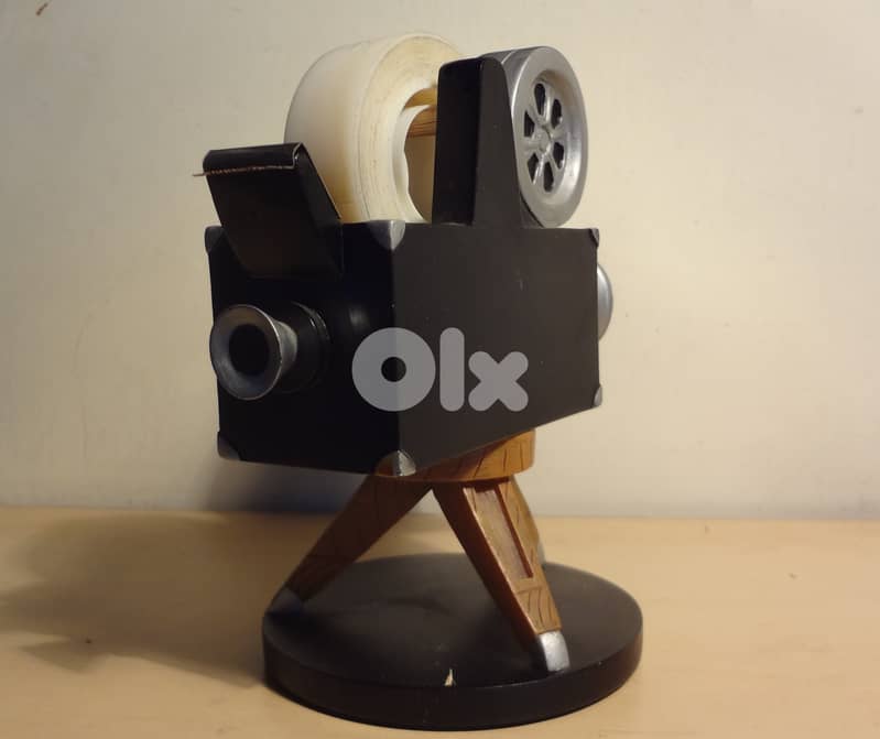 Universal studios decorative wooden scotch tape dispenser camera figur 2