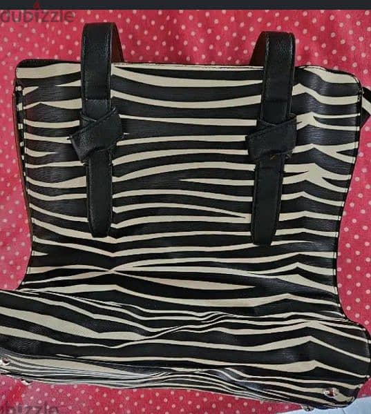 Handbag never used before 0