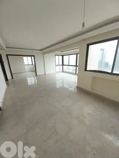 شقة للبيع في السيوفي  Decorated Apartment For Sale In Sioufi