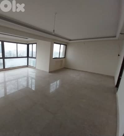 شقة للبيع في السيوفي  Decorated Apartment For Sale In Sioufi