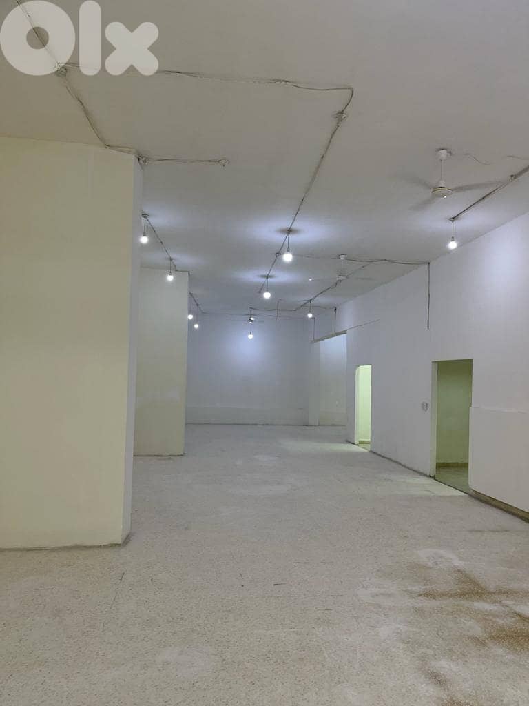 700 Sqm | Warehouse For Sale In Achrafieh 0