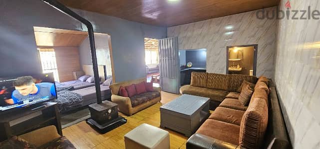 chalet faytroun  اجار PRIVATE شاليه يومي او شهري بفيطرون   ٧٠/٩٤٨٨٩٥