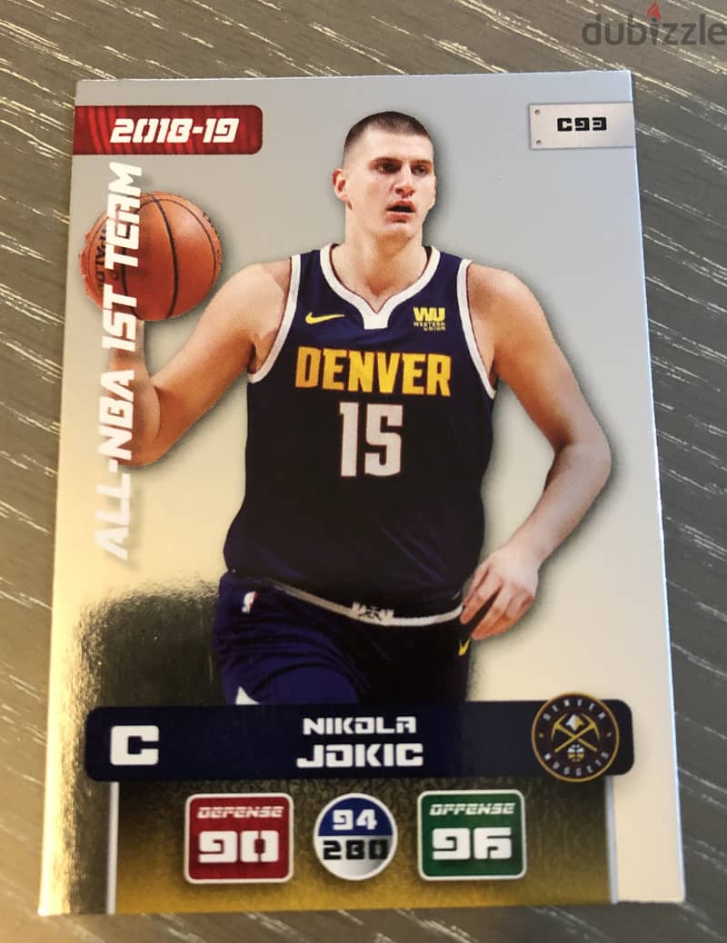 4 x Panini NBA 2019 Cards 0
