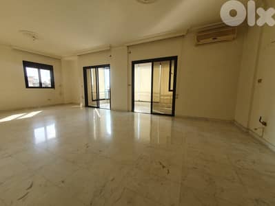 Apartment for sale in Hazmieh شقة للبيع في الحازمية مطلة
