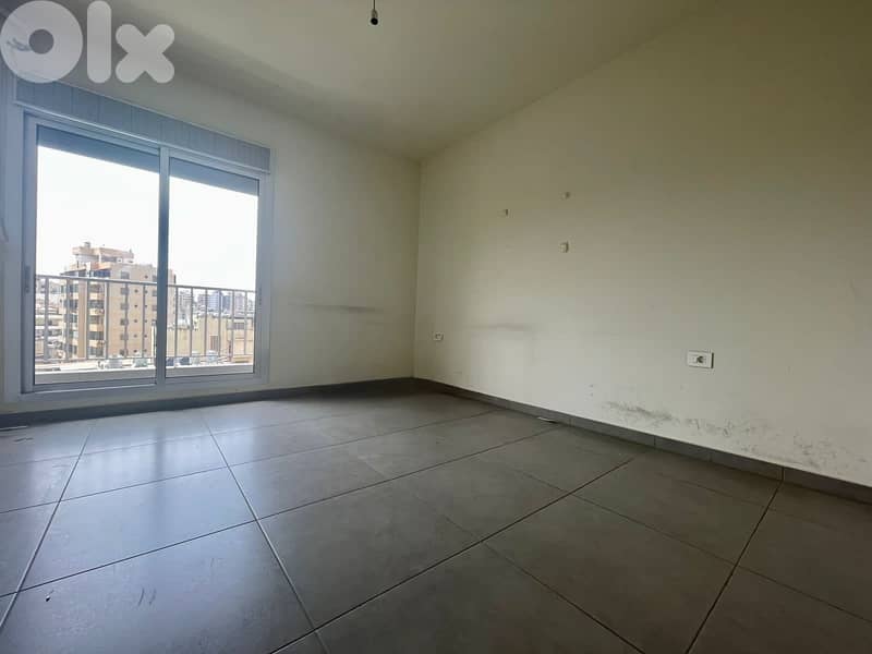 Office for rent |Furn El Chebbak | مكتب للإيجار | فرن الشباك |RGMR649 0