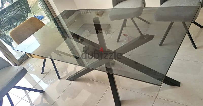 modern dining table 2