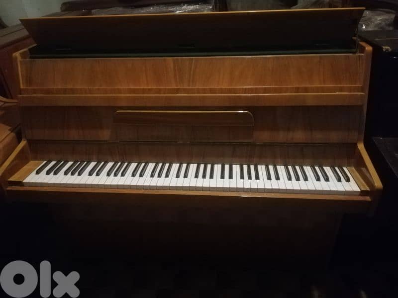 piano germany like new tuning waranty very good condition 0