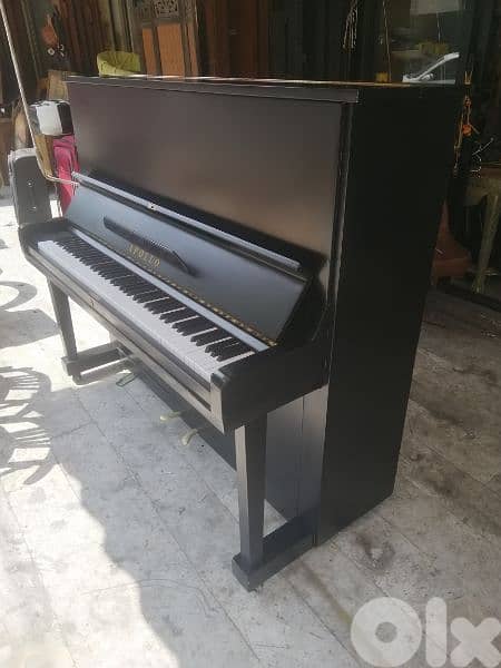 piano appolo japan black color tuning waranty 0