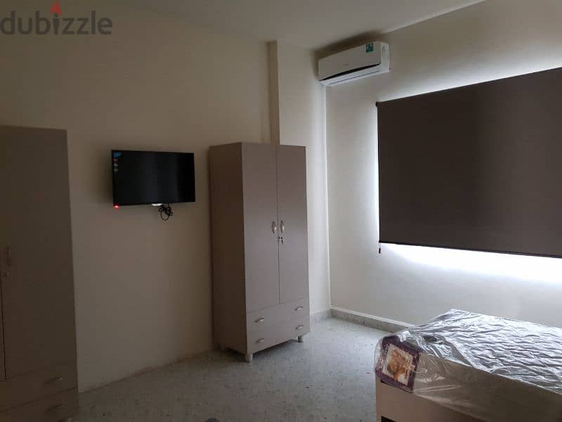 Bed in a dorm for girls (foyer) للبنات فقط 0