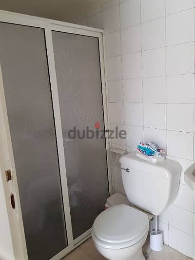 Bed in a dorm for girls (foyer) للبنات فقط