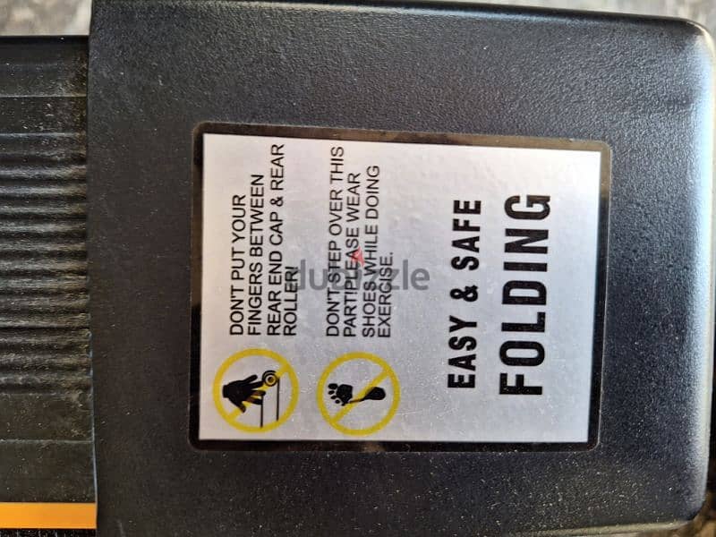 Treadmill 3 H. P. 125 kg (Barely Used) 5