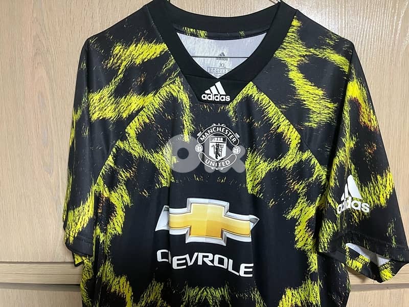 EA sports special Edition adidas Manchester United 2018 jersey 2