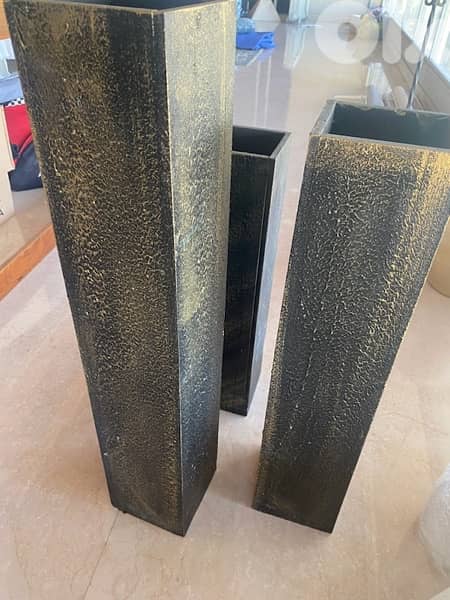 vases wood 6