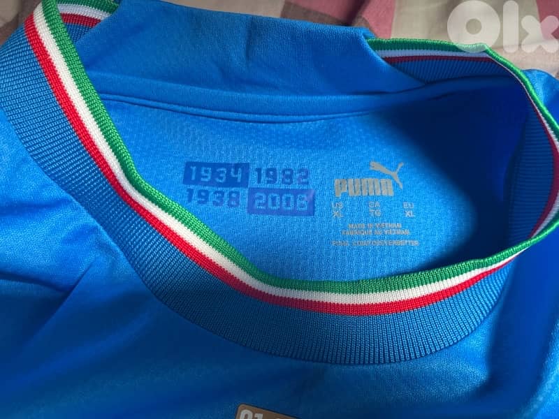 italia finalissima  barella super copa puma shirt 2022 with argentina 2