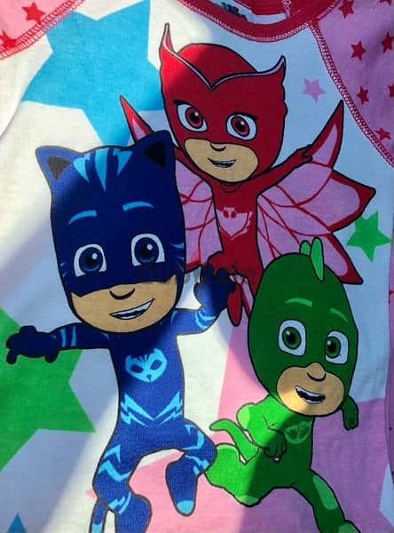 kids clothing , pyjamas pj masks, figures or characters 1