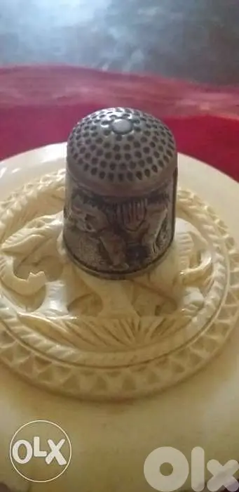 كشتبان فضة سعره  25 ،$