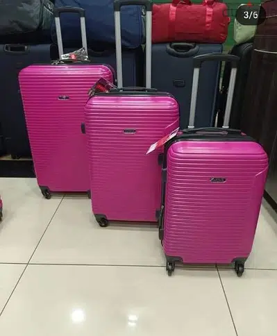50% OFF Polycarbonate unbreakable set of 3 travel bags suitcase