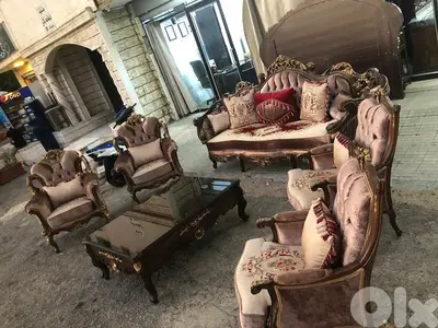 طقم كنبايات مصري ملكي حفر خشب زان خمس قطع وطاولة