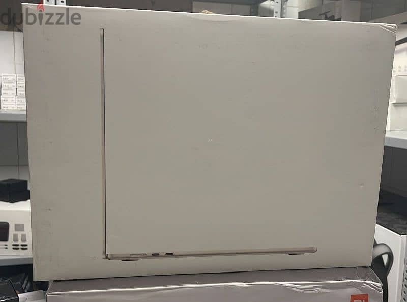 Macbook air 15inch  m2 8/256gb starlight MQKU3 new 0