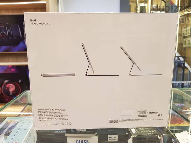 Ipad smart keyboard folio 12.9inch black new 1
