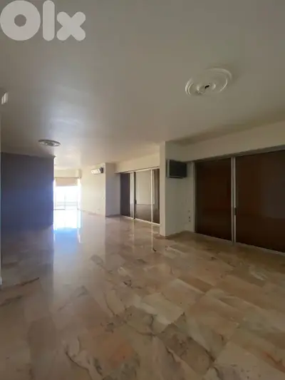 SPACIOUS APARTMENT IN AIN EL TINEH PRIME (300Sq) 4 BEDROOMS , (AM-134)