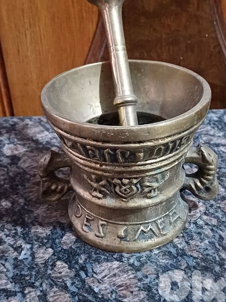 antique 3