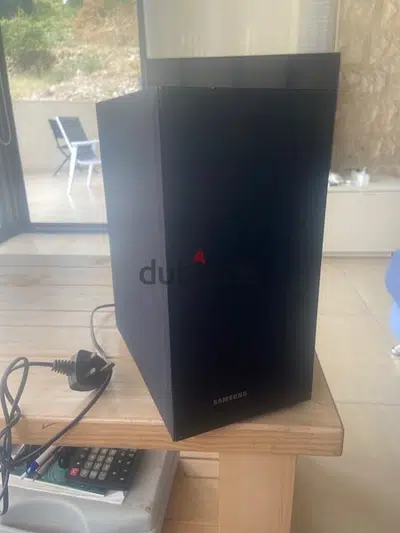 subwoofer samsumg very good condition