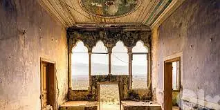 OLD HOUSE WITH LAND IN ZAAROUR PRIME , ZALN-111