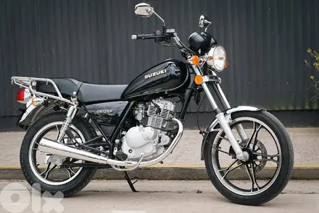 Suzuki GN 125cc 0klm model 2022 dealer warranty