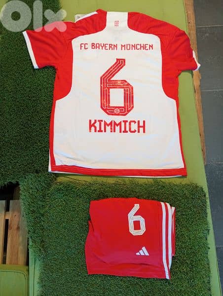 Bayern Munich Kimmich football Shirt & Short Home(Made in Thailand) 0