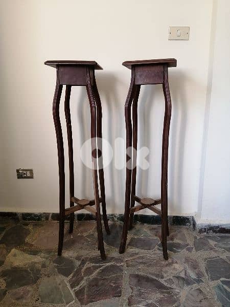 2pcs tables 0