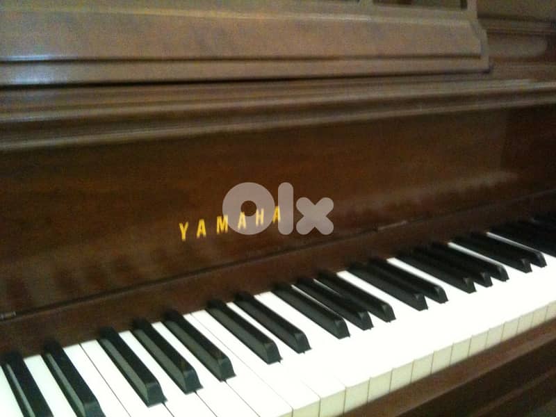 Piano Yamaha 7