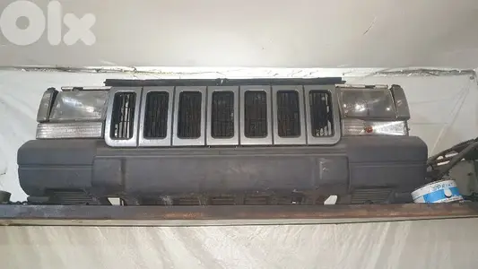Jeep Grand cherokee 1995 v8 5.2L all parts available