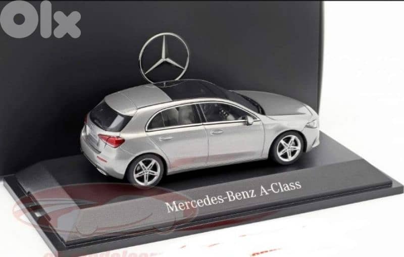 Mercedes A-Class diecast car model 1;43. 4