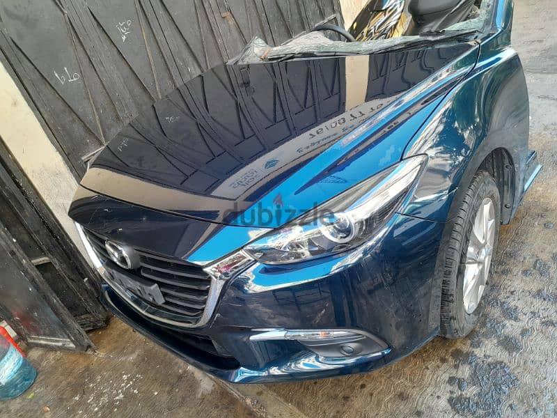 mazda 3 2018 2
