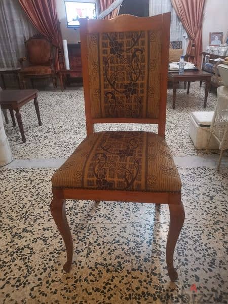 Dining Room for Sale. 5