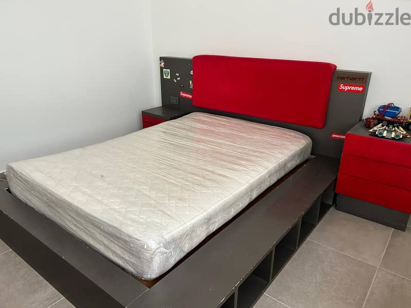 Bed + Accessories 2