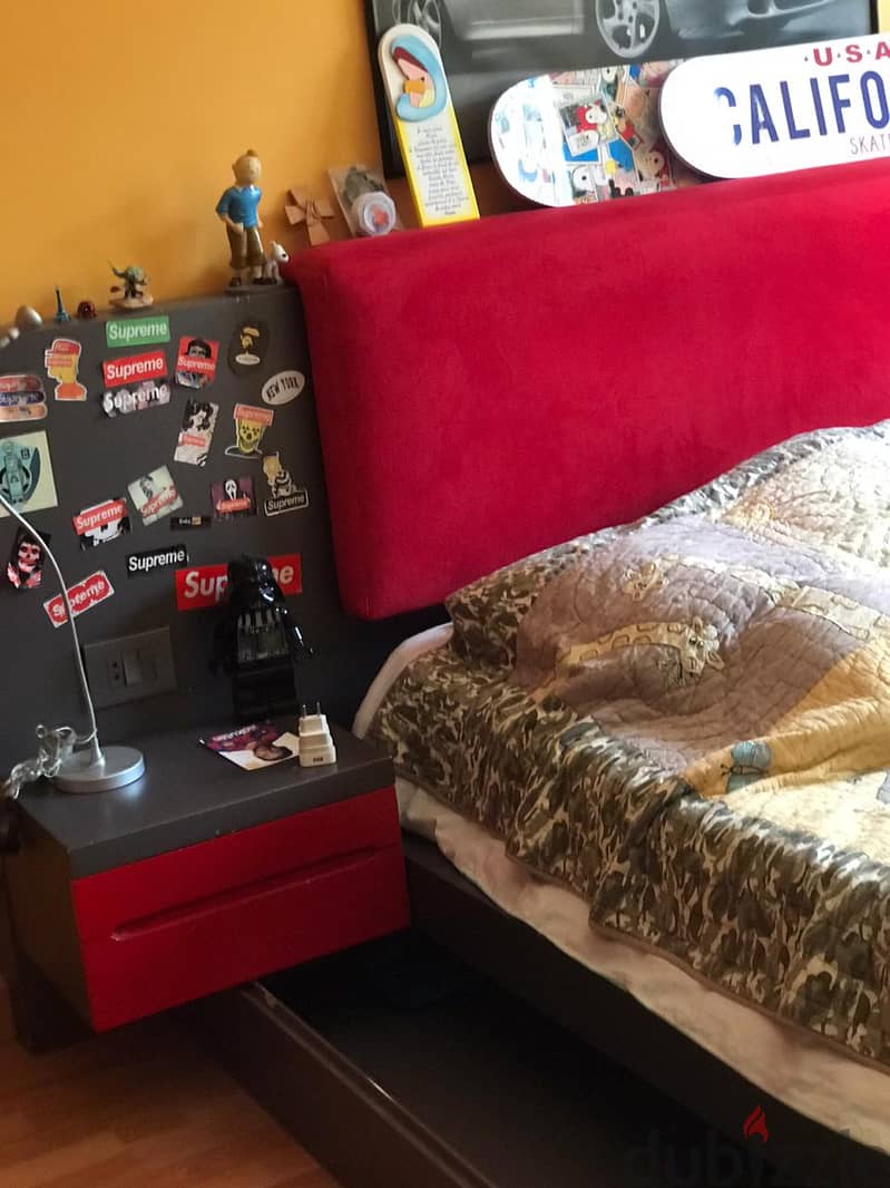 Bed + Accessories 16