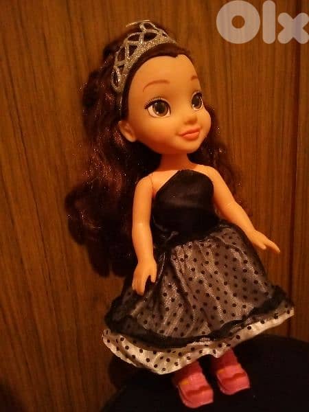 BELLE BEATY &THE BEAST ANIMATOR Disney as new Big doll glass eyes=21$ 0