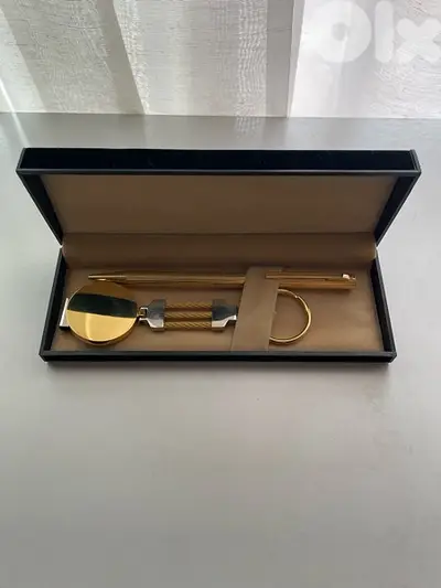 Stylo a bille et son porte-clef
