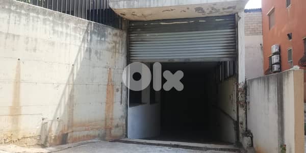 L13199-Spacious Warehouse for Sale In Naccache