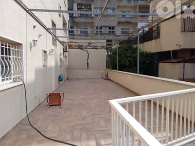 200 m2 apartment+ garden&terrace for sale in Rabweh - للبيع في الربوه
