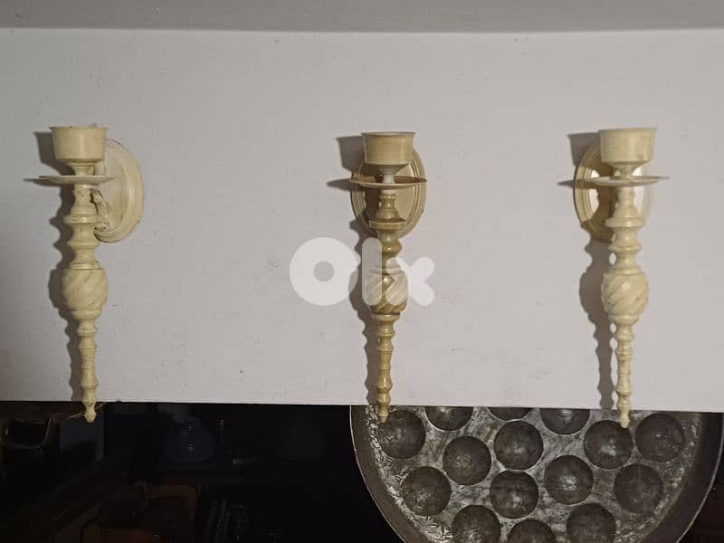 antique 0