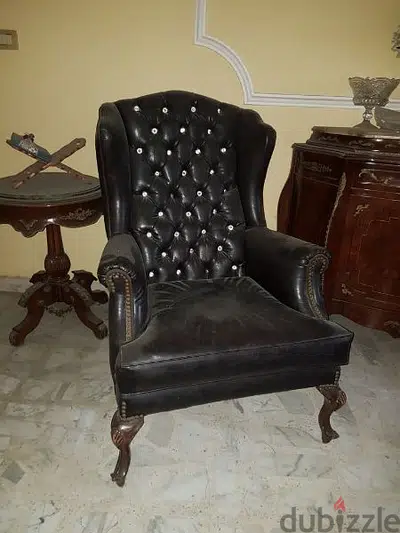 capitone leather armchairكابيتونيه جلد capitone leather armchairكابيتونيه جلد