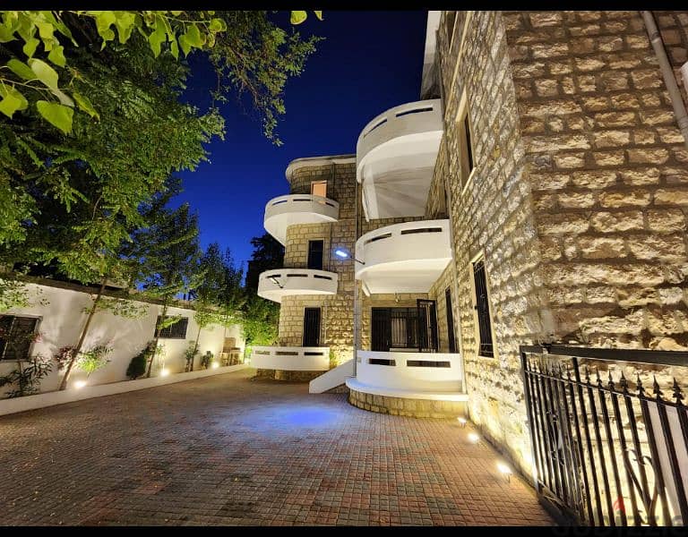 a prime location hotel in falougha newly renovated for sale 4