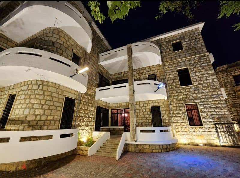 a prime location hotel in falougha newly renovated for sale 5