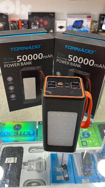 HOCO 50000 ,60000 mAh POWER BANK +LAMP 1
