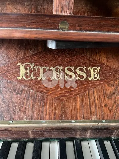 Piano etesse